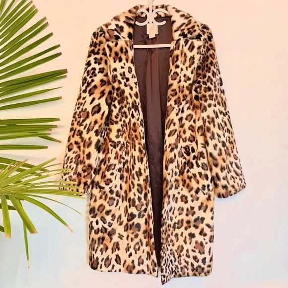 Leopard Print - Picture 2 of 3